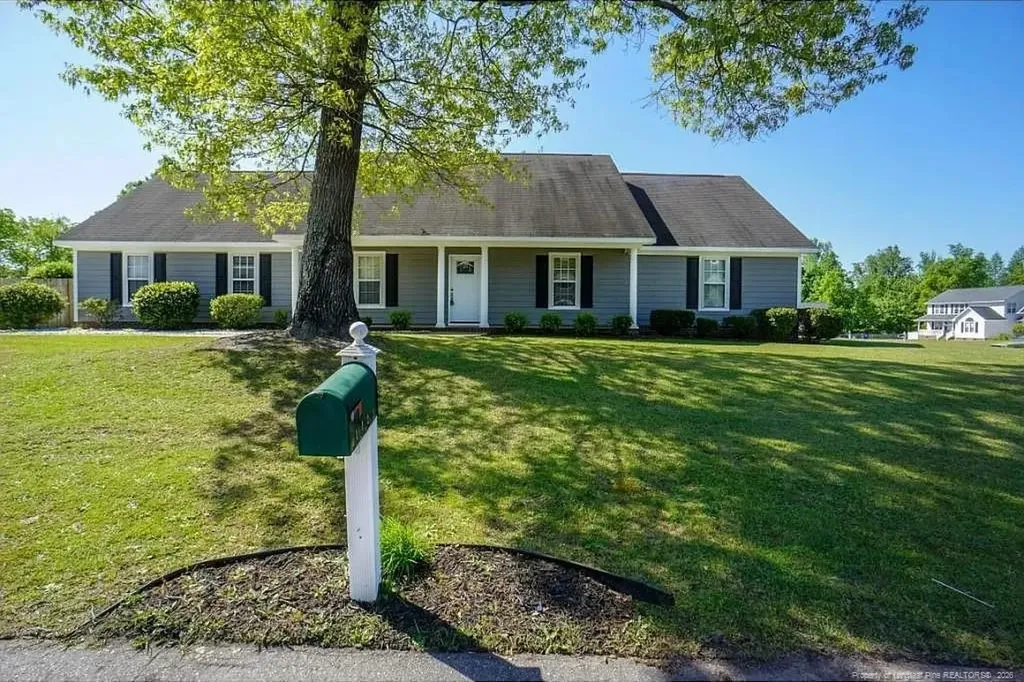 112 Forest Creek Drive Raeford NC 28376
