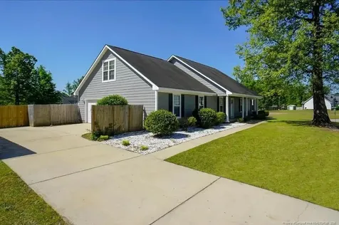 112 Forest Creek Drive Raeford NC 28376
