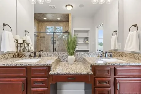 2312 Mackenzie Lynn Court Fayetteville NC 28306