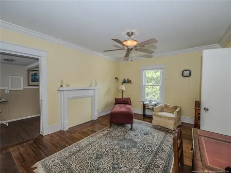 212 E Third Avenue Red Springs NC 28377