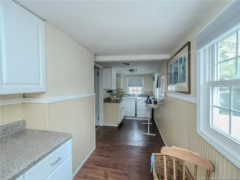 212 E Third Avenue Red Springs NC 28377