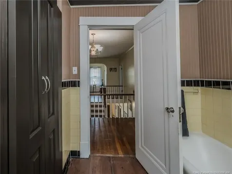 212 E Third Avenue Red Springs NC 28377