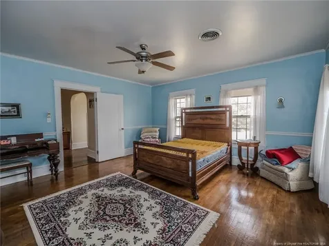 212 E Third Avenue Red Springs NC 28377