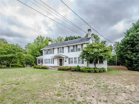 212 E Third Avenue Red Springs NC 28377