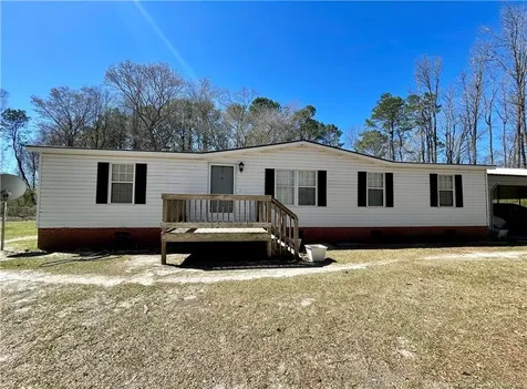 2661 The Avenue Clinton NC 28328