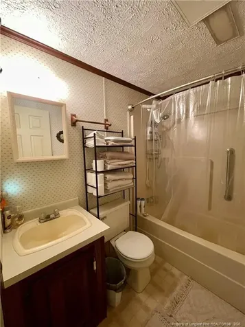 2661 The Avenue Clinton NC 28328