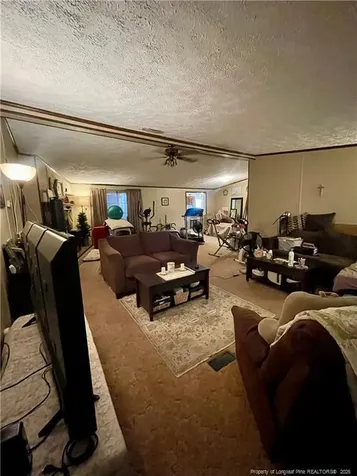 2661 The Avenue Clinton NC 28328