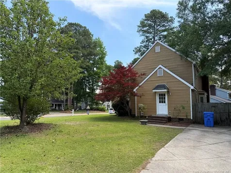 219 Viking Road Fayetteville NC 28303