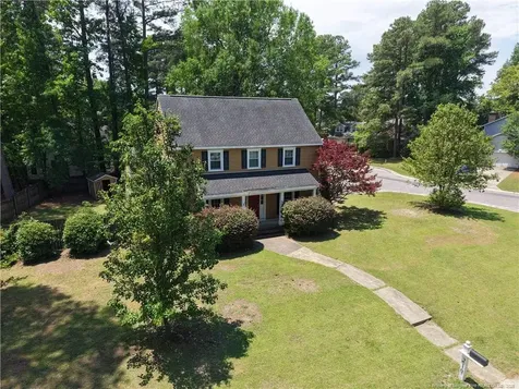 219 Viking Road Fayetteville NC 28303