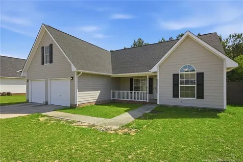 120 Somerset Drive Raeford NC 28376