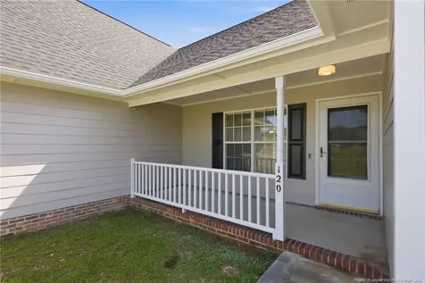 120 Somerset Drive Raeford NC 28376