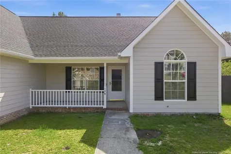 120 Somerset Drive Raeford NC 28376