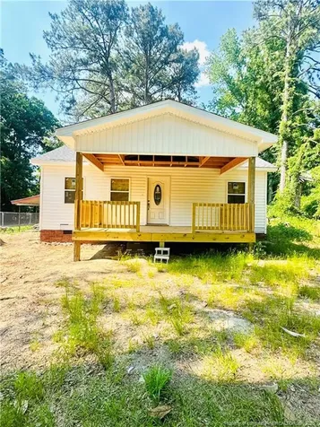 909 Ray Avenue Sanford NC 27330