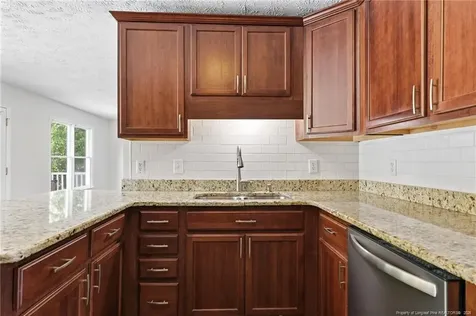 962 Lakeridge Drive Cameron NC 28326