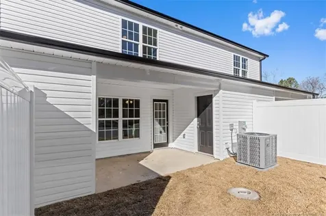 144 Chapel Hill Road Spring Lake NC 28390