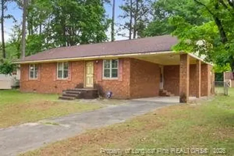 3302 Bancroft Avenue Fayetteville NC 28301