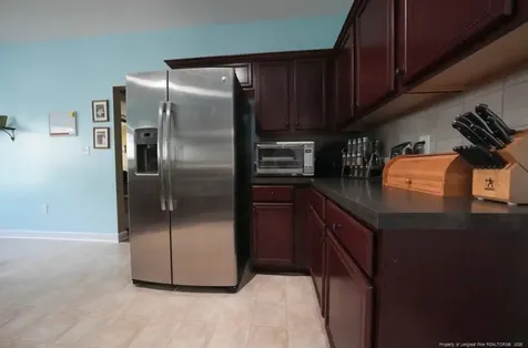 401 Brownstone Drive Raeford NC 28376