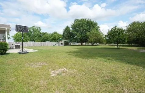 401 Brownstone Drive Raeford NC 28376