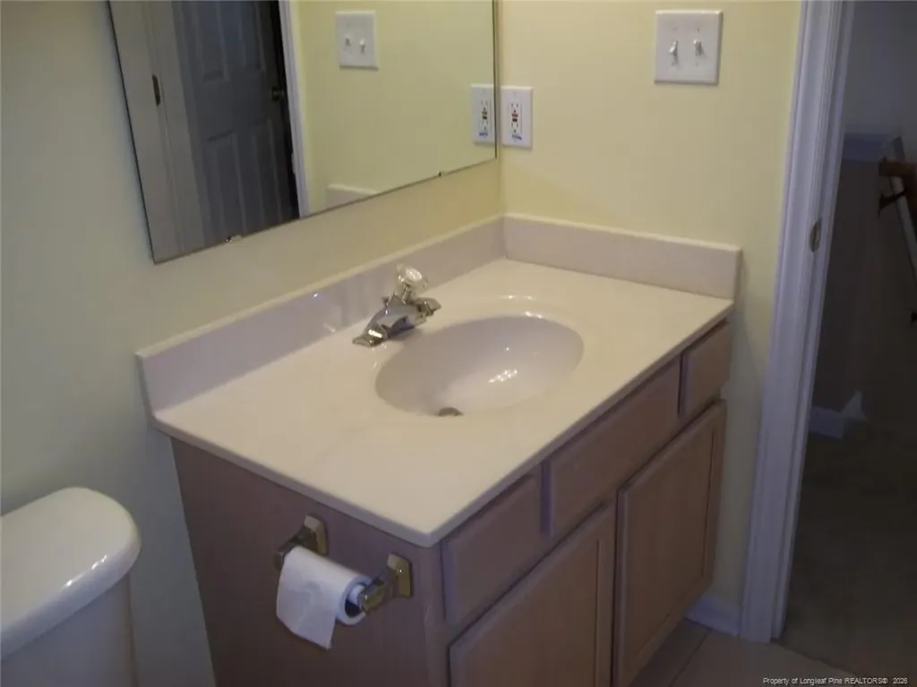 5619 Walking Trail Hope Mills NC 28079