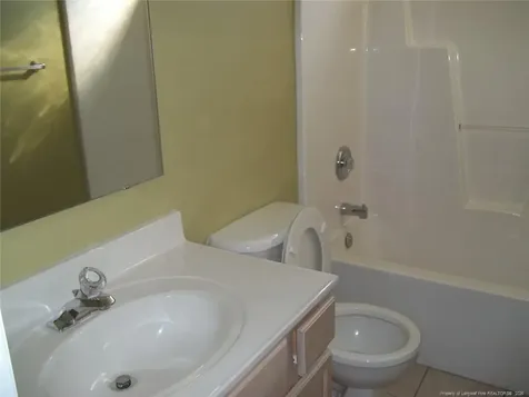 5619 Walking Trail Hope Mills NC 28079