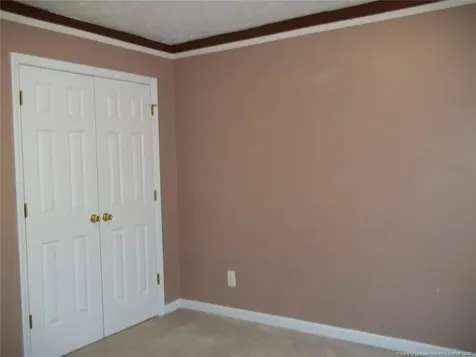 5619 Walking Trail Hope Mills NC 28079
