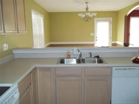 5619 Walking Trail Hope Mills NC 28079