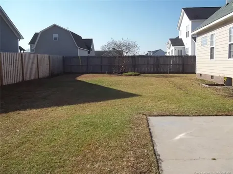 5619 Walking Trail Hope Mills NC 28079