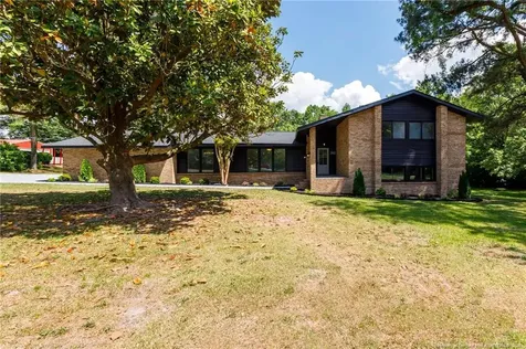 2904 Faison Highway Clinton NC 28328