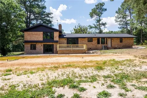 2904 Faison Highway Clinton NC 28328