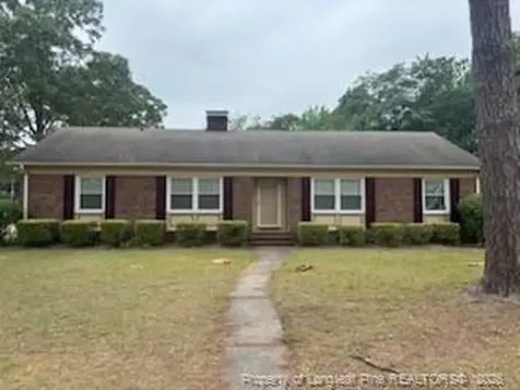 228 Whitney Drive Fayetteville NC 28314