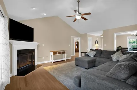 314 Bridle Drive Raeford NC 28376