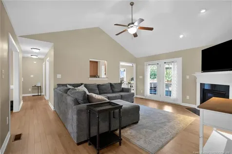 314 Bridle Drive Raeford NC 28376