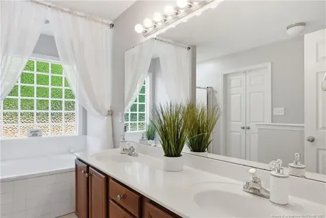 4211 Pete Warner Court Hope Mills NC 28348
