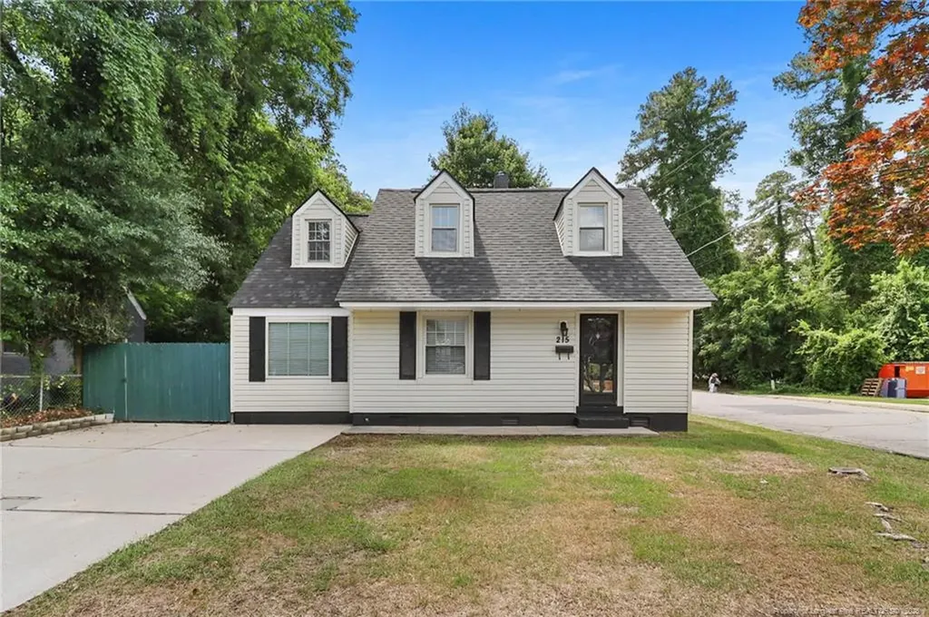215 Hinsdale Avenue Fayetteville NC 28305