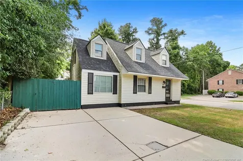 215 Hinsdale Avenue Fayetteville NC 28305