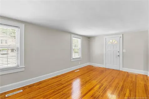 215 Hinsdale Avenue Fayetteville NC 28305