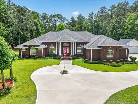 2204 Honey Lane Hope Mills NC 28348
