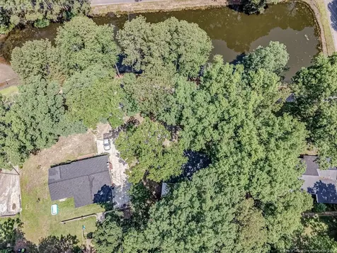 2107 S Shoreline Drive Sanford NC 27330