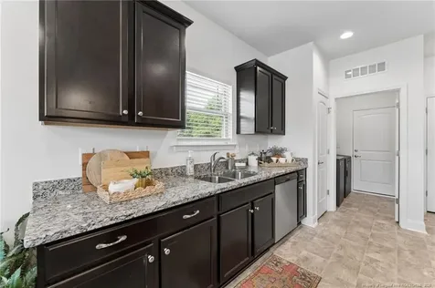 220 Glendale Circle Sanford NC 27332