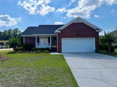 205 Village Walk E Lumberton NC 28358