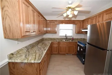 205 Village Walk E Lumberton NC 28358