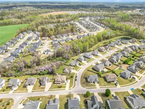 127 Ganton Drive Raeford NC 28376