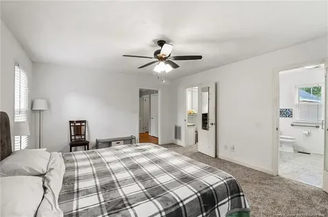 444 Holly Lane Fayetteville NC 28305