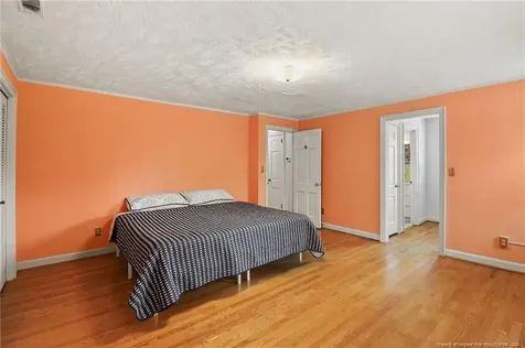 444 Holly Lane Fayetteville NC 28305
