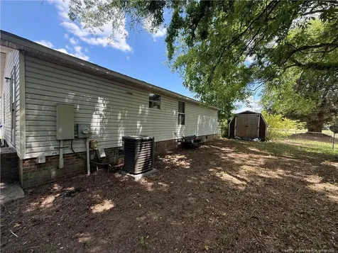 2528 Carriage Road Fayetteville NC 28312