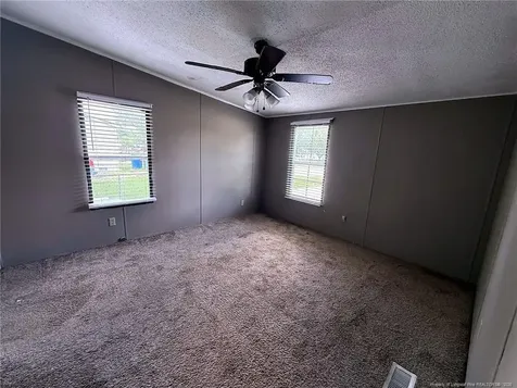 2528 Carriage Road Fayetteville NC 28312