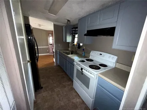 2528 Carriage Road Fayetteville NC 28312