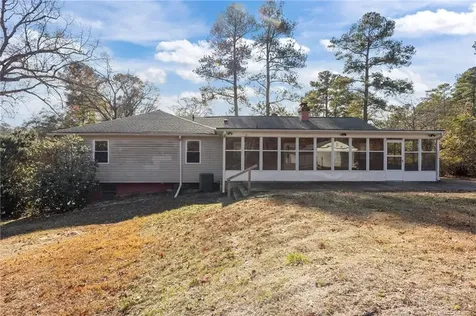421 Early Street Fayetteville NC 28311
