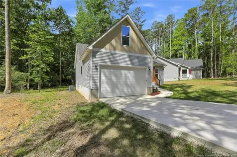 5116 Cardinal Circle Sanford NC 27332