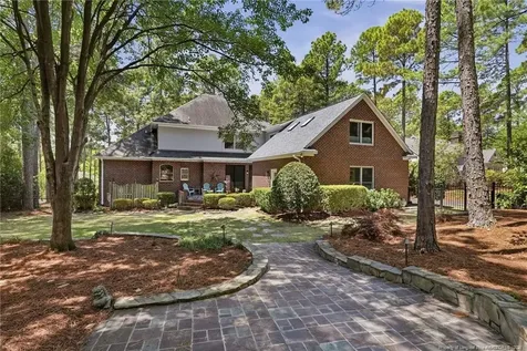 216 Plantation Drive Southern Pines NC 28387